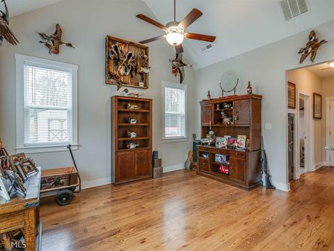 1526 Beeks Rd, Williamson, GA 30292 photo 25