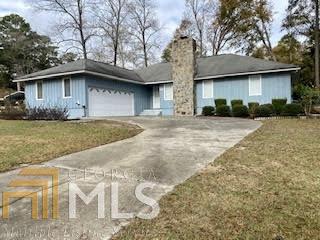 310 Regency Cir, Dublin, GA 31021 photo 3