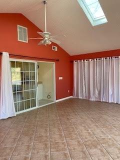 310 Regency Cir, Dublin, GA 31021 photo 14