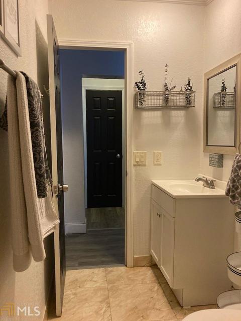 456 Edgewater Dr, Byron, GA 31008 photo 8