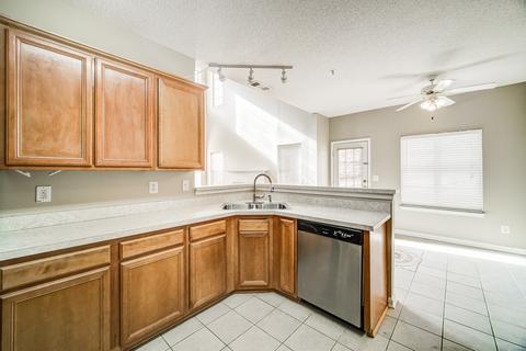 1773 Central Park Loop, Morrow, GA 30260 photo 12