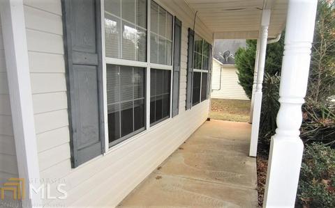 290 Wynfield Dr, Covington, GA 30016 photo 3