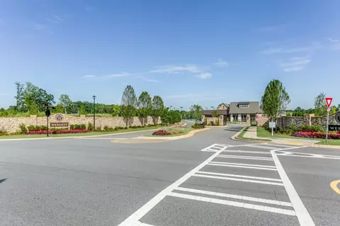 745 Danescroft Way, Suwanee, GA 30024 photo 2