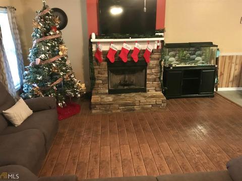 437 Hampton Green Dr, Lagrange, GA 30240 photo 6