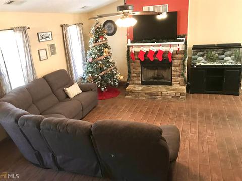 437 Hampton Green Dr, Lagrange, GA 30240 photo 11
