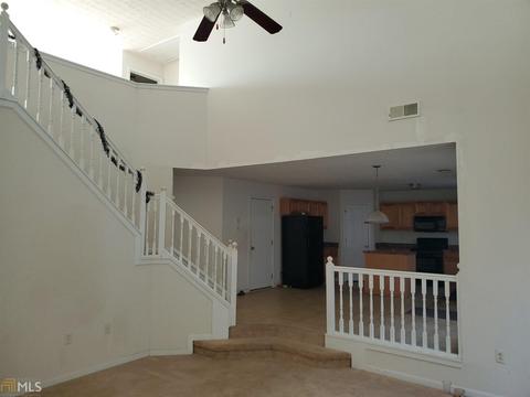 384 Thompson Ct, Hampton, GA 30228 photo 17