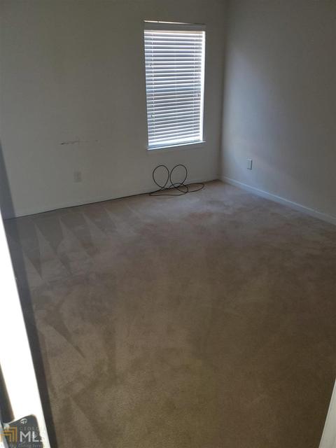 384 Thompson Ct, Hampton, GA 30228 photo 26