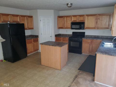 384 Thompson Ct, Hampton, GA 30228 photo 14