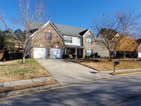 384 Thompson Ct, Hampton, GA 30228 photo 3