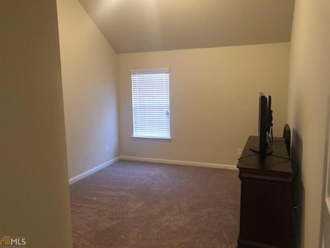 2324 Braunsroth Ln, Hampton, GA 30228 photo 6