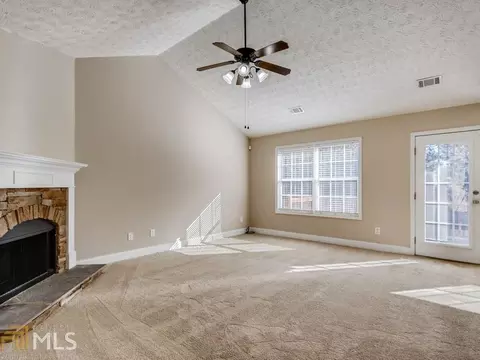 191 Woodlands Dr, Jackson, GA 30233 photo 6