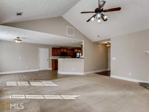 191 Woodlands Dr, Jackson, GA 30233 photo 8