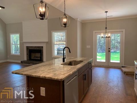 142 Walnut Ln, Williamson, GA 30292 photo 6