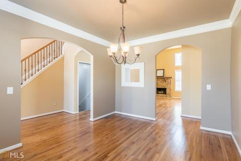 1032 Panoramic Pt, Buford, GA 30518 photo 8