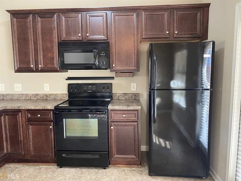 530 S Page St, Lagrange, GA 30241 photo 6