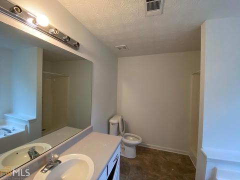 215 Chimney Ct, Covington, GA 30014 photo 9