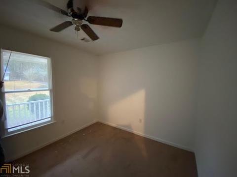 215 Chimney Ct, Covington, GA 30014 photo 4