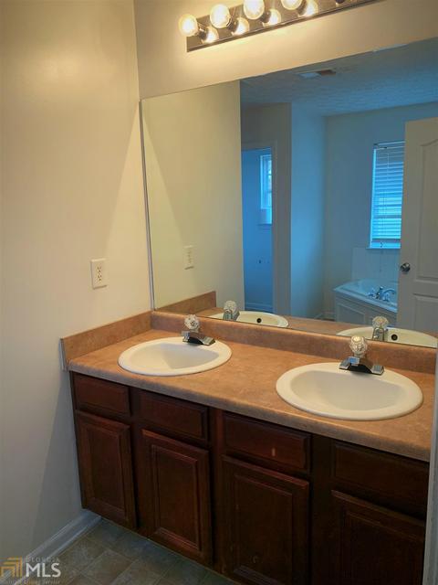 180 Heaton Dr, Covington, GA 30016 photo 11