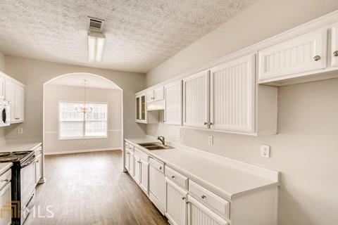 61 Heron, Jackson, GA 30233 photo 14
