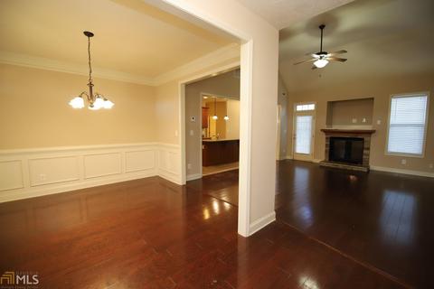 204 N Pointe Dr, Lagrange, GA 30241 photo 9