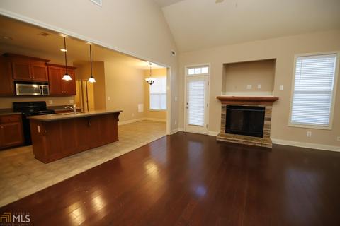 204 N Pointe Dr, Lagrange, GA 30241 photo 7