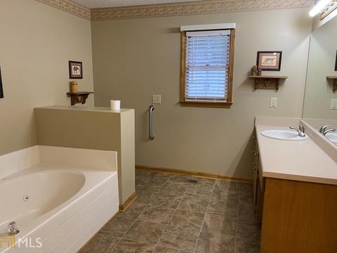 246 Hendricks Rd, Rydal, GA 30171 photo 20