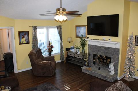 300 Northwoods Dr, Lagrange, GA 30241 photo 9