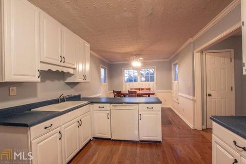 3949 Riverstone Dr, Suwanee, GA 30024 photo 4