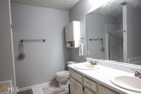 3949 Riverstone Dr, Suwanee, GA 30024 photo 17