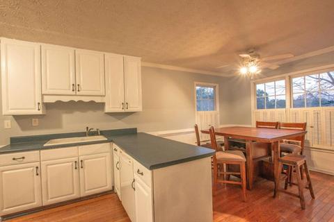 3949 Riverstone Dr, Suwanee, GA 30024 photo 18