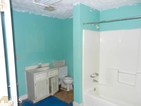 6109 Sorrell St, Covington, GA 30014 photo 8