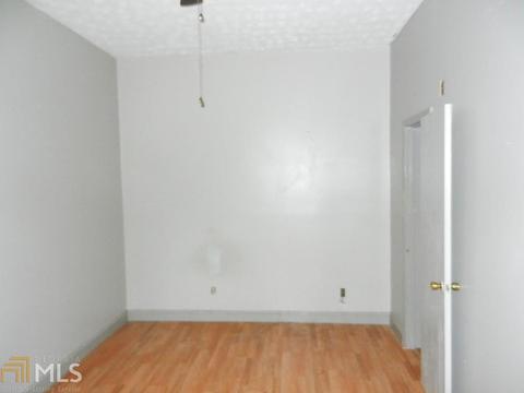 6109 Sorrell St, Covington, GA 30014 photo 4