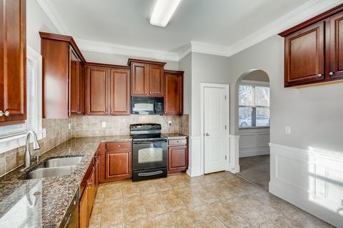 177 Luke, Hampton, GA 30228 photo 9