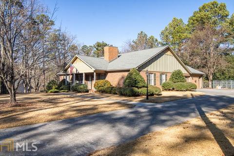 4 Macbeth Ct, Rome, GA 30161 photo 1