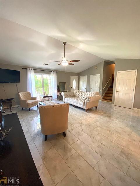 2835 Brookton Ln, Dacula, GA 30019 photo 4