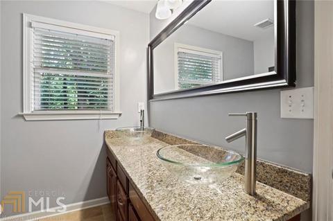 3841 Chamblee Dunwoody Rd, Chamblee, GA 30341 photo 31