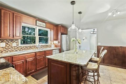 3841 Chamblee Dunwoody Rd, Chamblee, GA 30341 photo 5