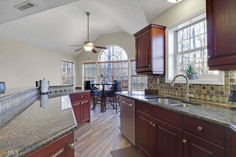 105 Ashford Dr, Tyrone, GA 30290 photo 19