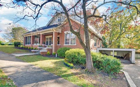 404 E Doyle St, Toccoa, GA 30577 photo 1