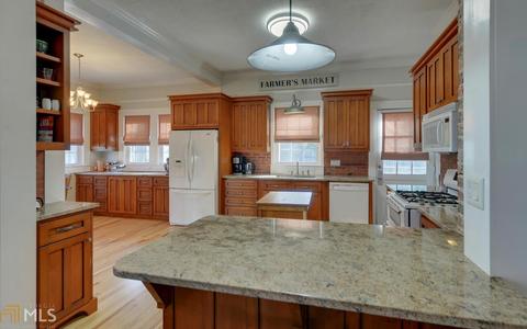 404 E Doyle St, Toccoa, GA 30577 photo 14