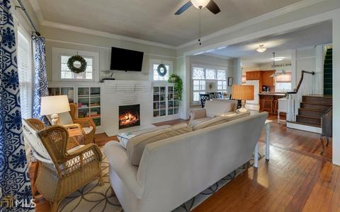 404 E Doyle St, Toccoa, GA 30577 photo 9