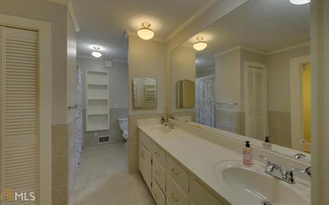 404 E Doyle St, Toccoa, GA 30577 photo 36