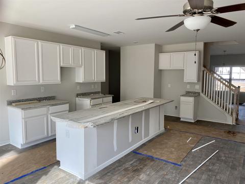 67 Fox Dr, Winder, GA 30680 photo 4