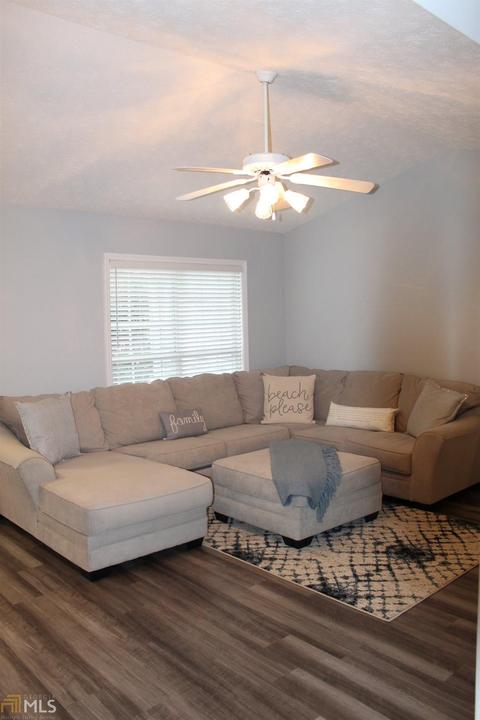 65 River Point Dr, Lagrange, GA 30240 photo 3