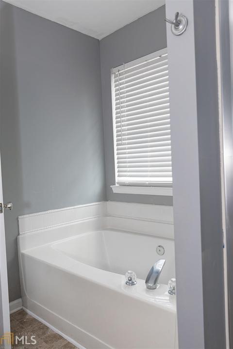 215 Mountain Way, Covington, GA 30016 photo 9