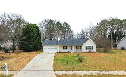 86 Mallie Ct, Hampton, GA 30228 photo 2