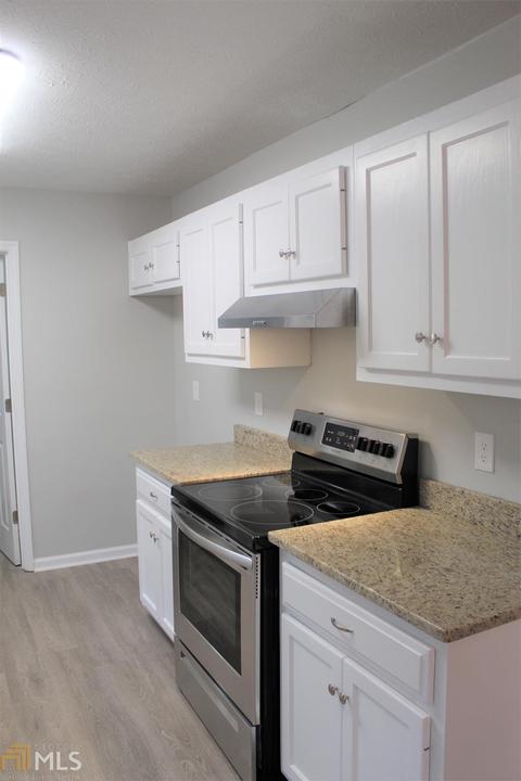 402 Merrill Ct, Lagrange, GA 30241 photo 11