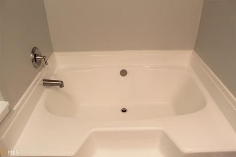 402 Merrill Ct, Lagrange, GA 30241 photo 18