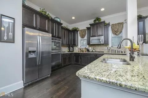 259 Shellbark Dr, Mcdonough, GA 30252 photo 9