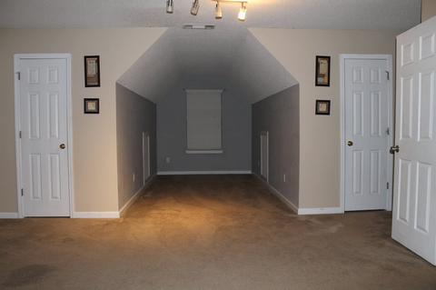 704 Mustang Ct, Hampton, GA 30228 photo 4